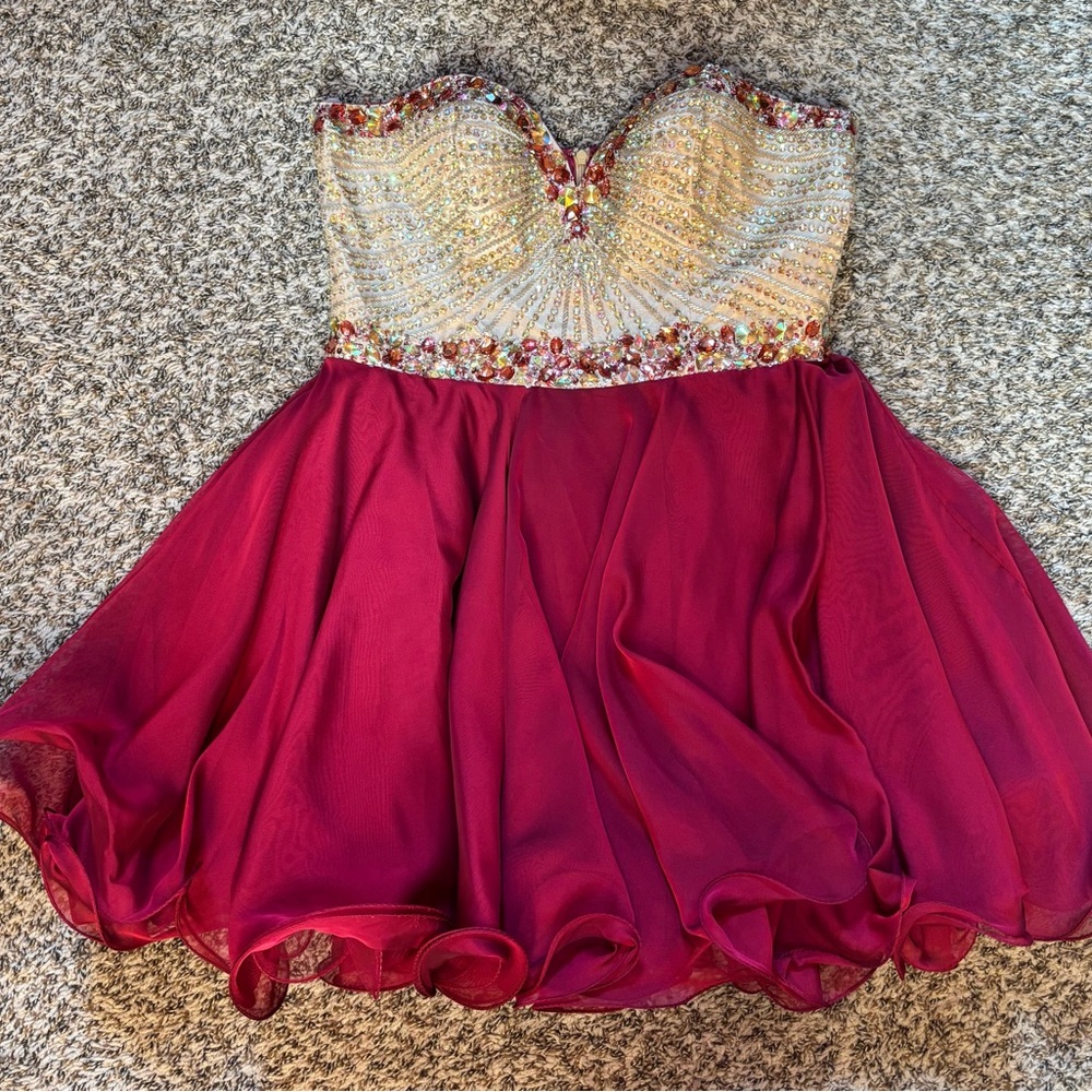 Sherri Hill Women’s Formal Dress in Maroon and Gold